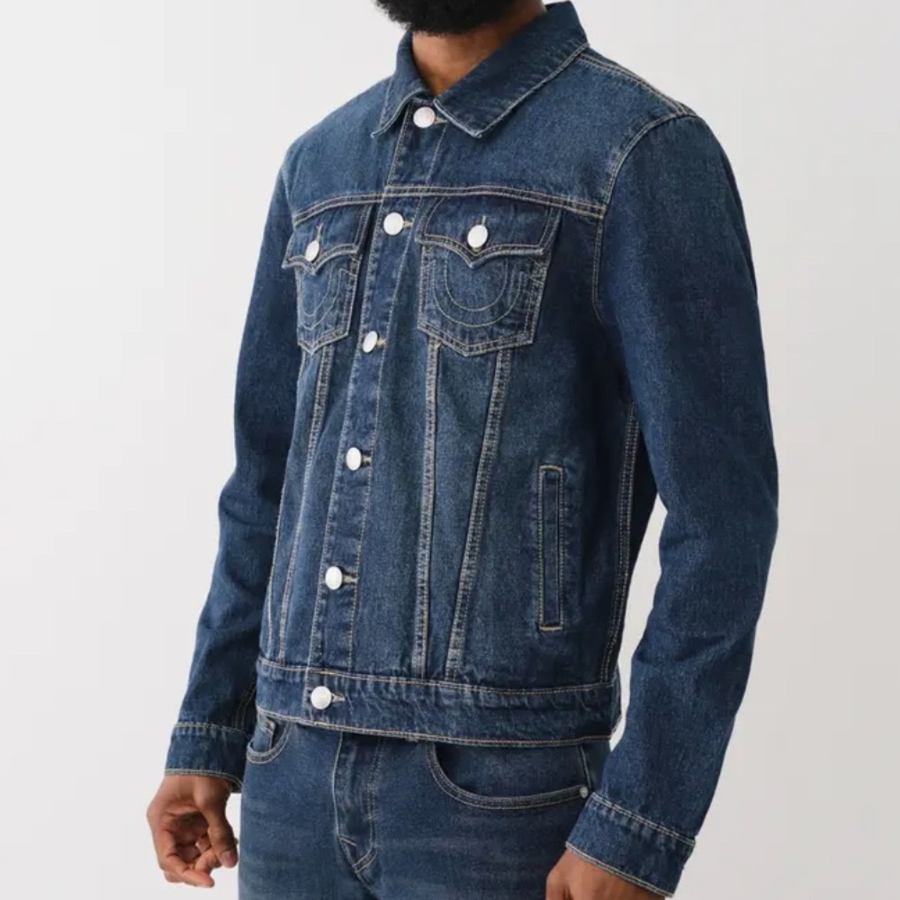 True Religion Denim Trucker Jacket - Medium Dreamy Wash - Picture 2 of 9